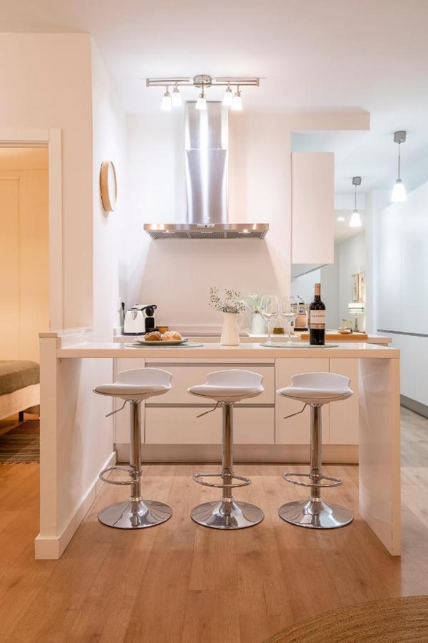Lucia De Triana Apartment Seville Ngoại thất bức ảnh