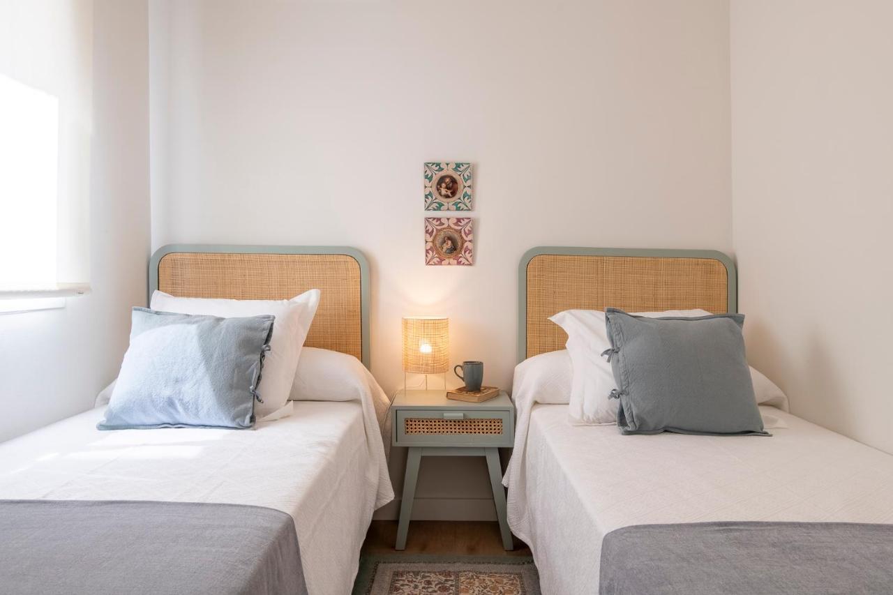 Lucia De Triana Apartment Seville Ngoại thất bức ảnh