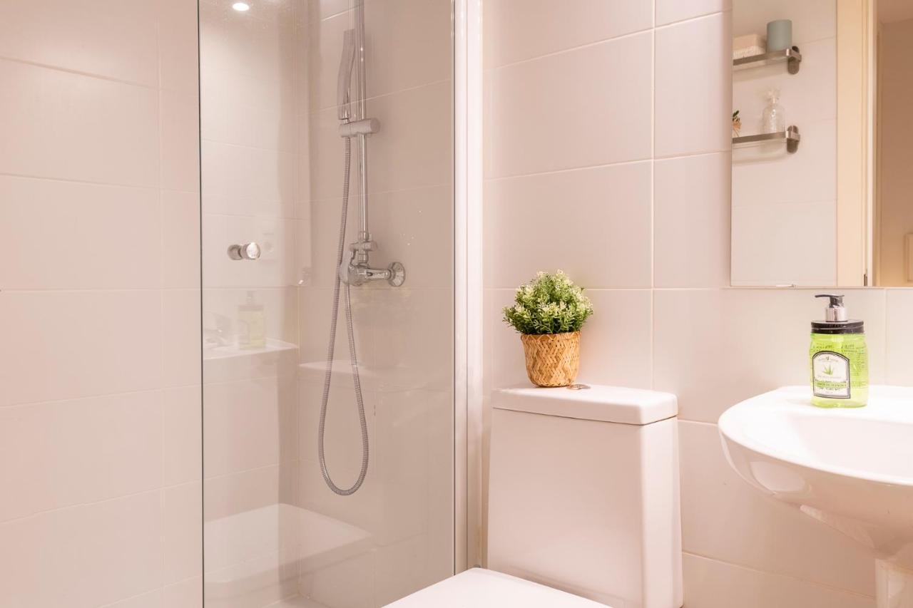 Lucia De Triana Apartment Seville Ngoại thất bức ảnh